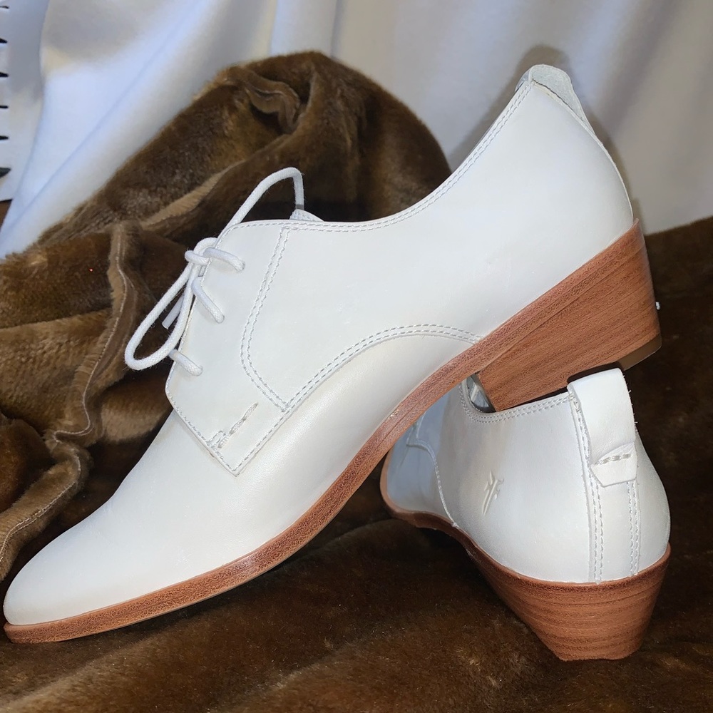 Frye brand new white short booties/heeled flats